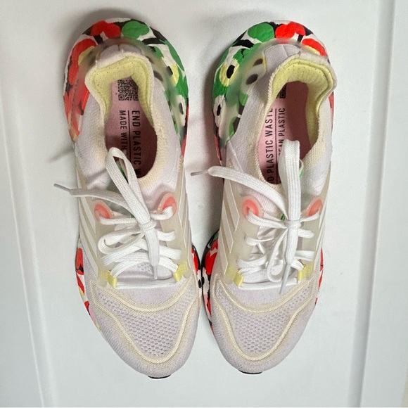 Adidas Ultraboost Sneaker Marimekko, White Floral, women’s 7.5 - Picture 4 of 7